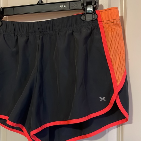 Xersion athletic shorts, size Large. Open to all offers! - Picture 2 of 4